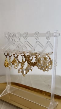 Image 2 of HOOPS