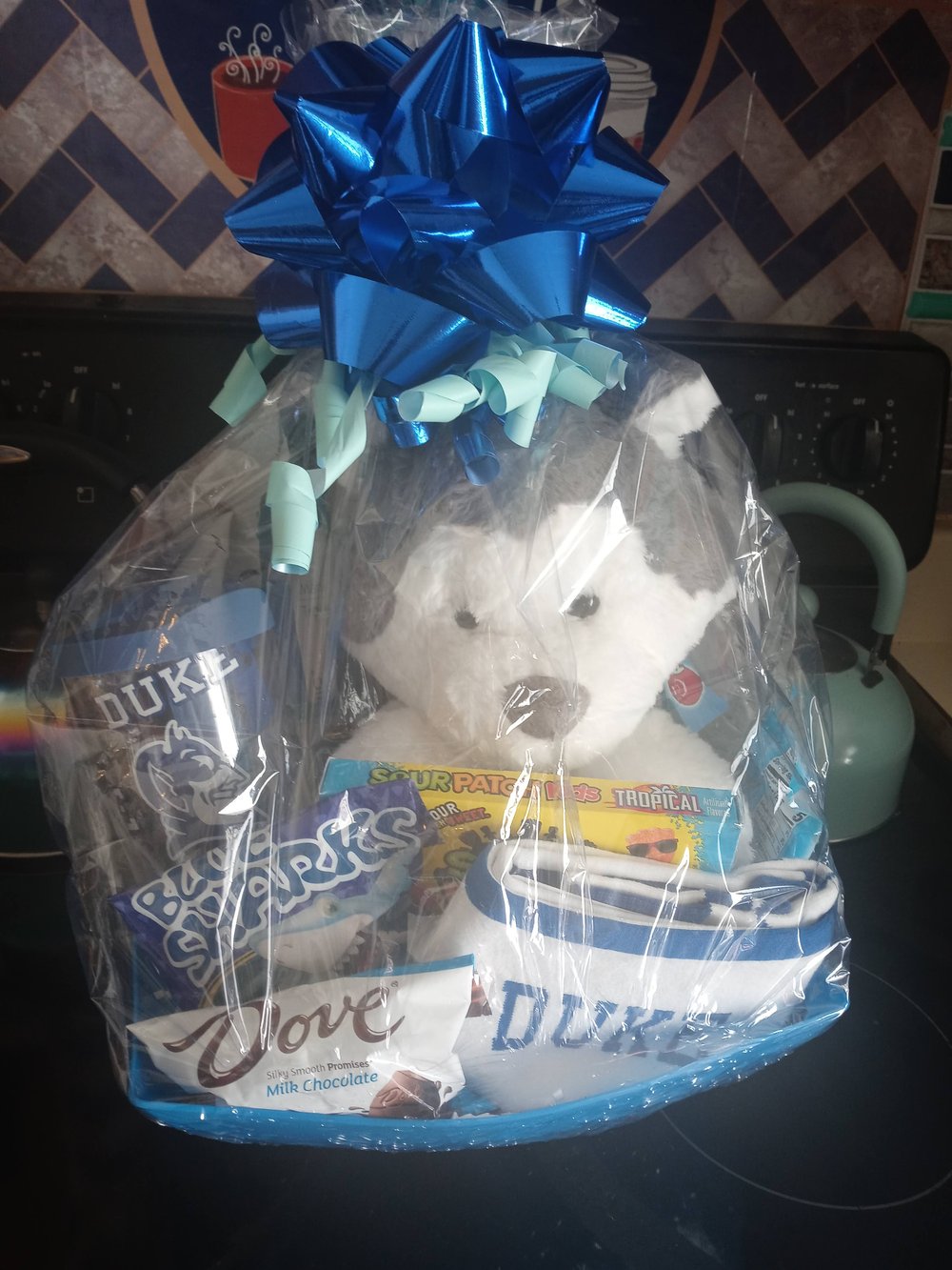 Image of Brand or large gift baskets 
