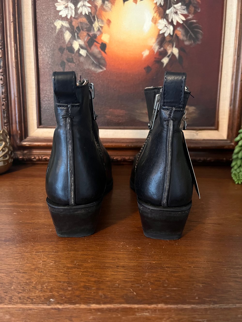 Frye Ankle Boots (8.5)