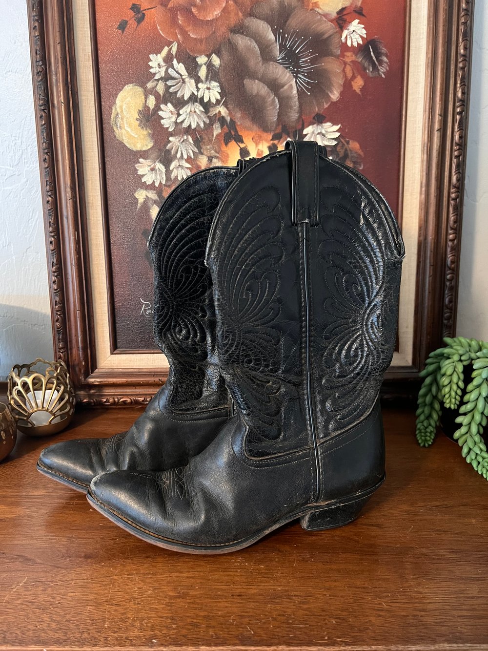 Loredo Worn Black Cowboy Boots (7.5)