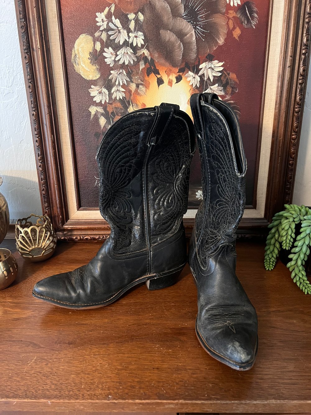 Loredo Worn Black Cowboy Boots (7.5)