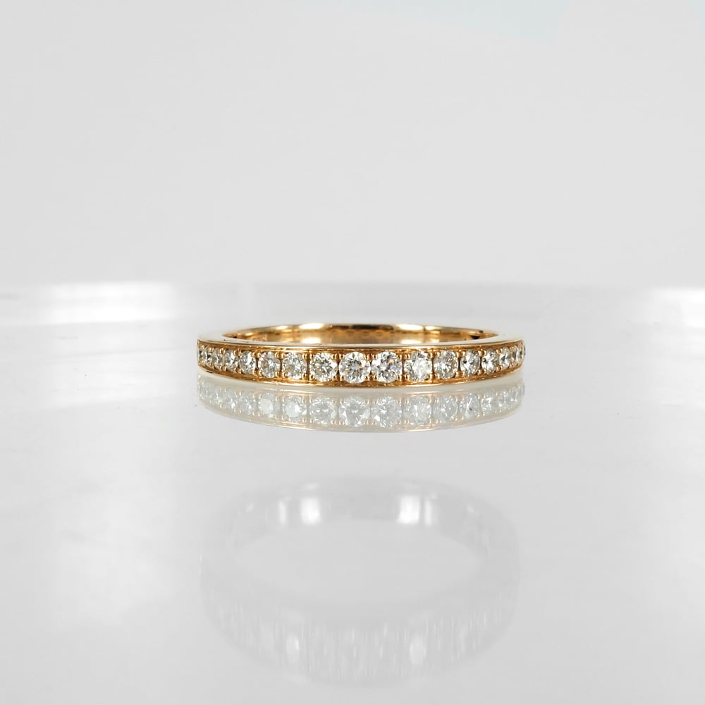 Image of 18ct rose gold diamond set ring. Pj5466 