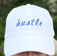 hustle hat in white