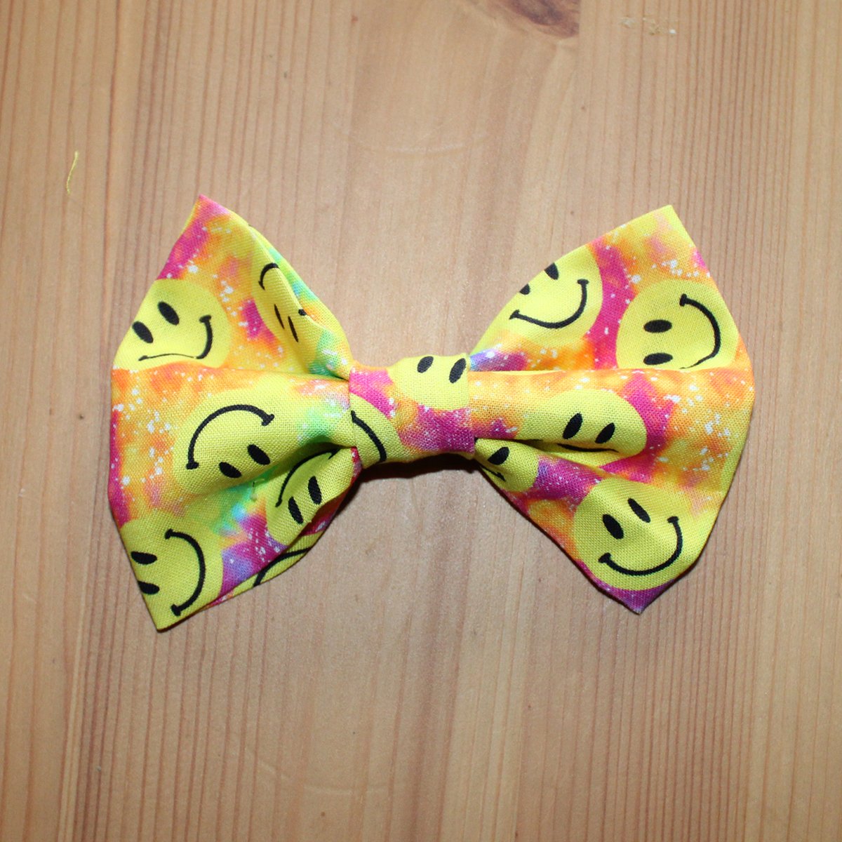 Image of Happy bow tie