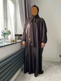 Image 2 of Nur - Hooded Abaya - Chocolate