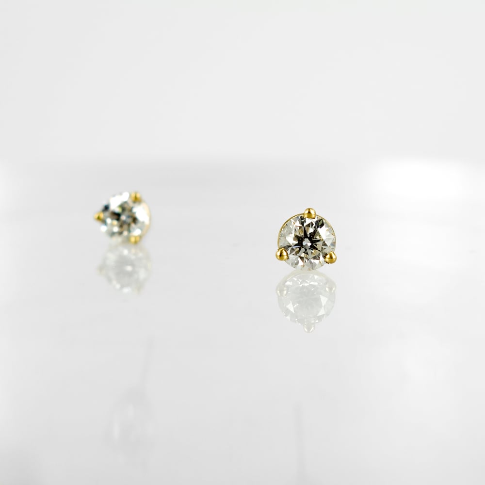 Image of 14k yellow gold diamond stud earrings 2 = .60ct GSI3. PJ6009