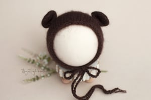 Image of Footed Romper and Bonnet Set - CHOCOLATE