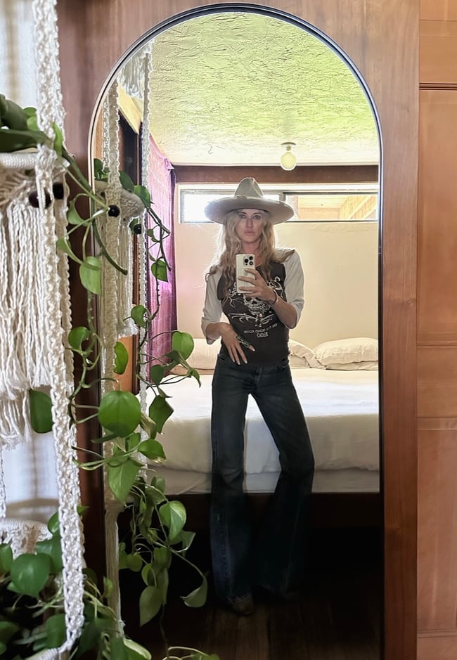 1979-80 Grateful Dead skull tour raglan tee