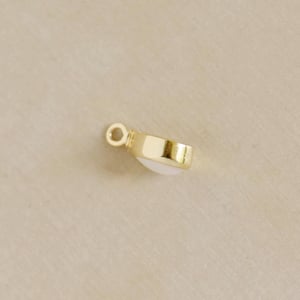 Image of Fire Opal cabochon pear shape 14k gold necklace no.1