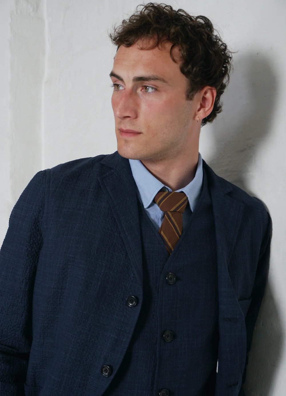 Hansen Garments CHARLIE | Easy Three Button Blazer | crinkle blue