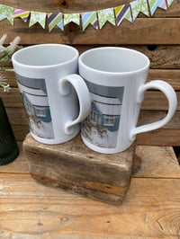 Image 2 of 1 x Snowy Huts 2 mug 