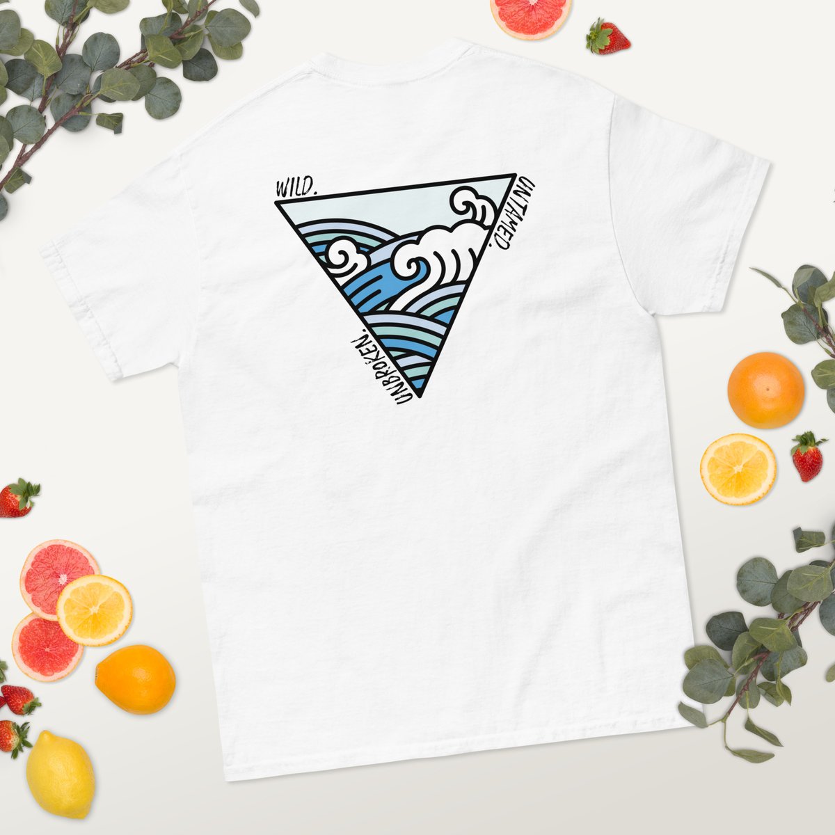 Image of wave. mens t-shirt.