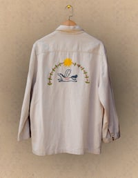 Image 5 of Hand embroidered unique shirt – Camisa 02
