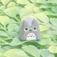 Image 2 of kawaii tototo ceramic keycap