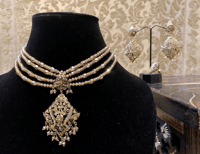 Image 2 of Whispers of Crystal and Beads: A Hyderabadi Jewelry Set in Off-White and Peach