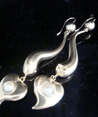 Image 1 of EDWARDIAN VICTORIAN 9CT YELLOW GOLD CULTURED SNAKE HEART DROP EARRINGS 4.2G