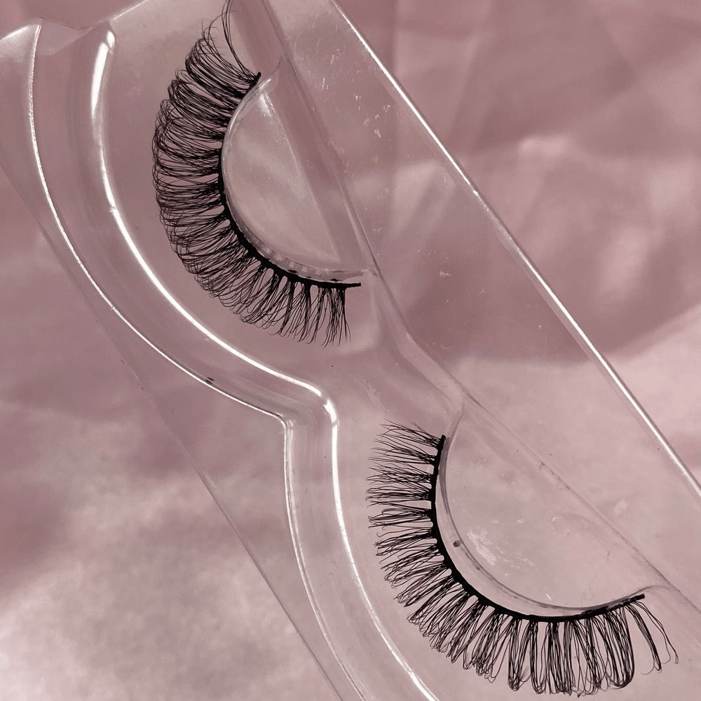 Image of Daffodil Strip Lashes