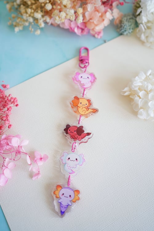 Image of Colorful Axolotl Linking Charm