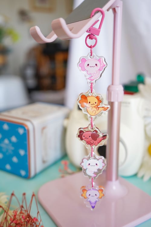 Image of Colorful Axolotl Linking Charm