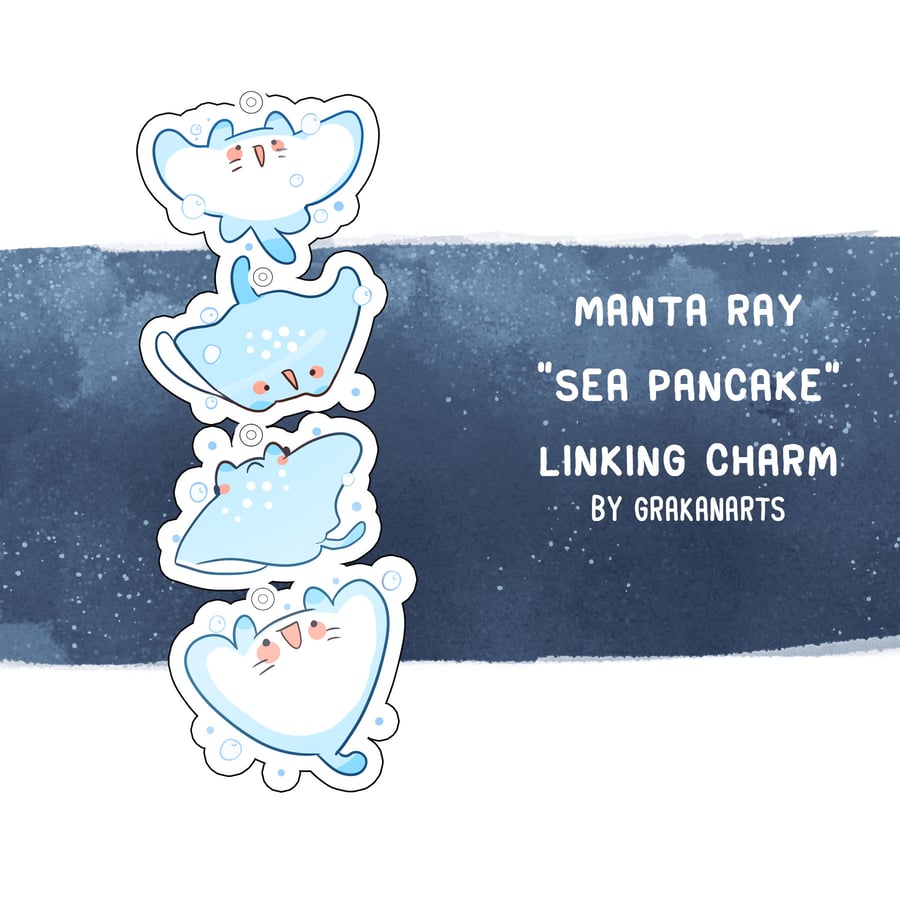Image of Manta Rays Linking Charm