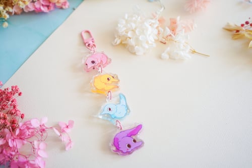 Image of Worm on a String Linking Charm