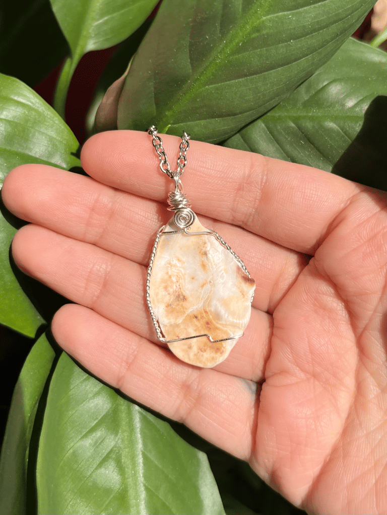 Silver Sea Shell Pendant