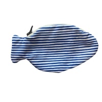 Image 2 of Mini Fish Pouch