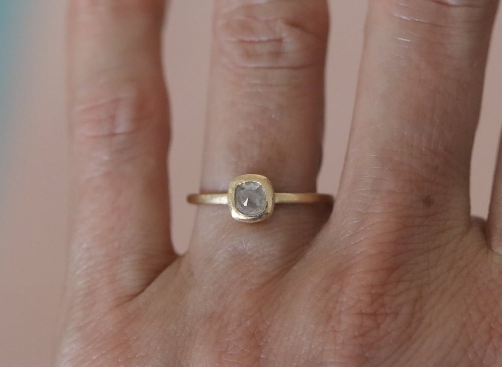 Image of Grey engagement ring. Rose cut diamond. 18k. Degas