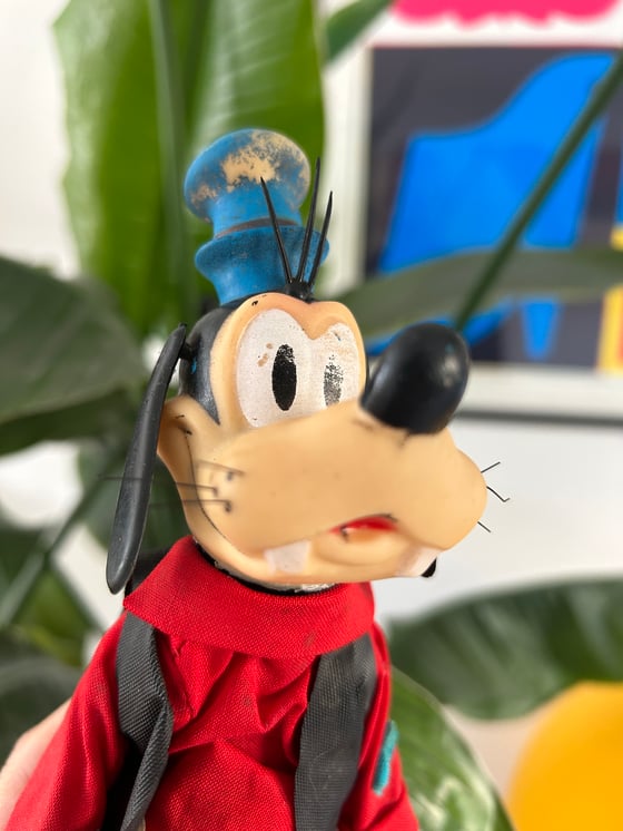 Image of Vintage Goofy figurine 