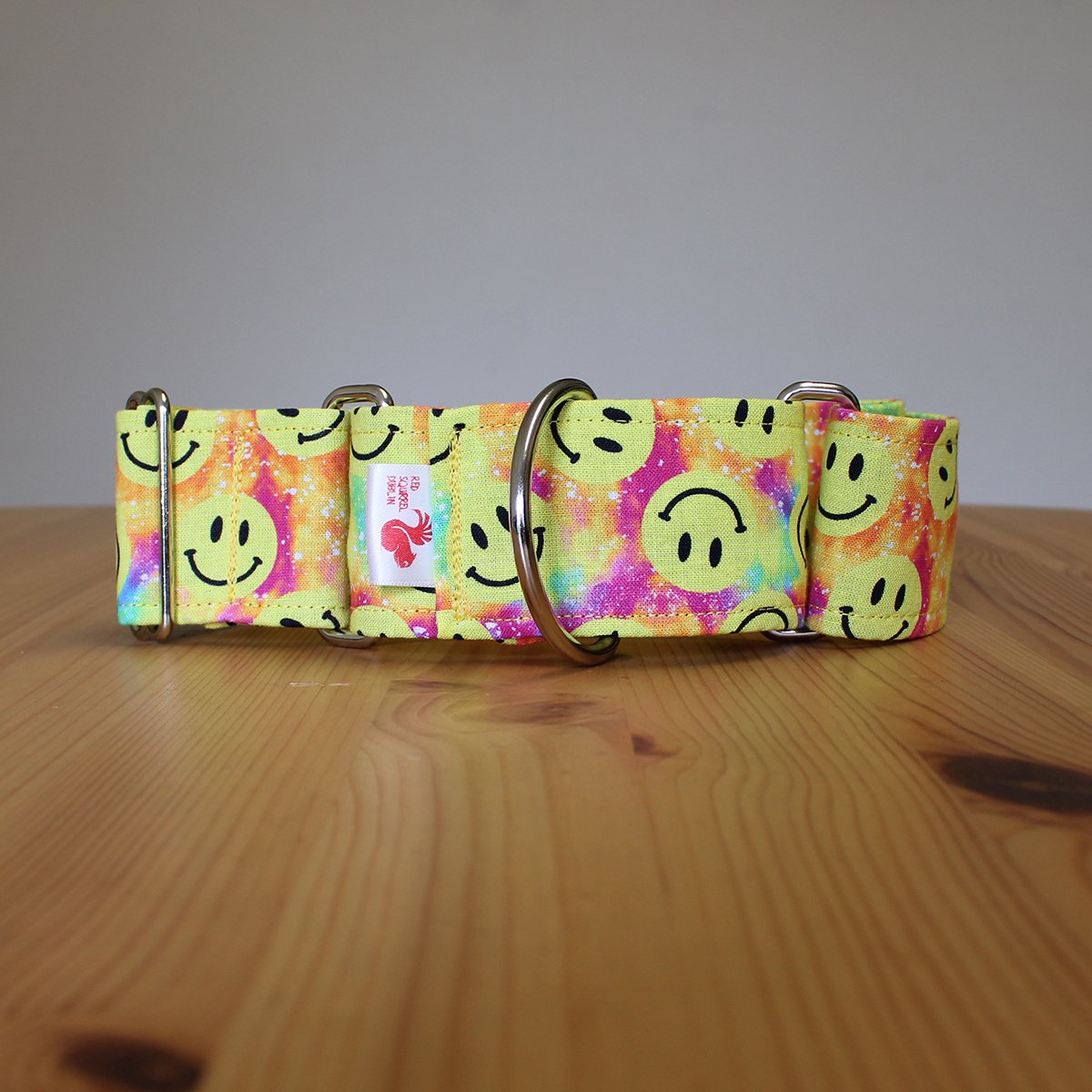 Image of Happy martingale collar