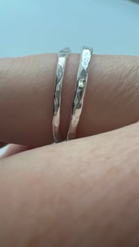 Image 2 of Mini Signet ring 1.5mm 
