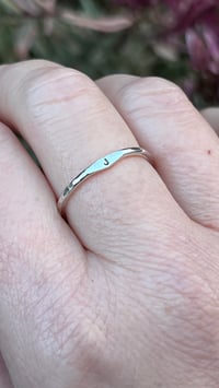Image 1 of Mini Signet ring 1.5mm 