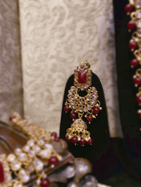 Image 5 of Regal Elegance: Pink Hue Kundan and Wine Red Stone Bridal Set (includes every accessory)