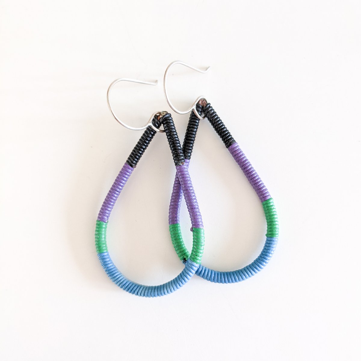 Image of Teardrop earrings no. 01