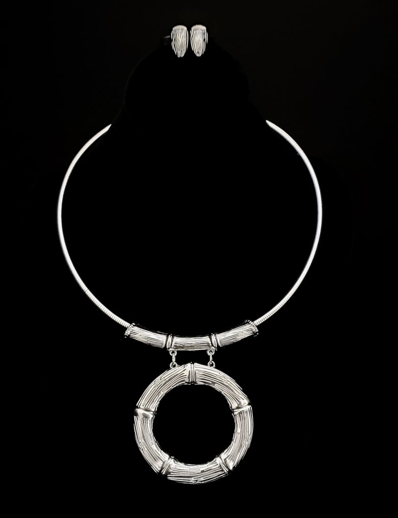 Image of Silver Large Circle Necklace Set 