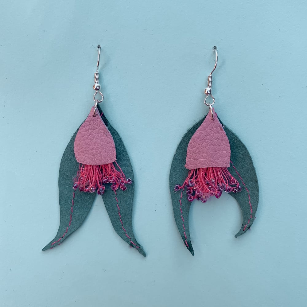 Image of Pink Mugga Ironbark Earrings - Recycled Leather
