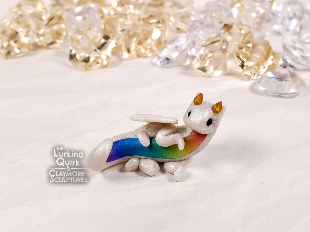Mini White Rainbow Bellied Dragon