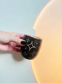 Image 1 of Black/Pink Stars Cup