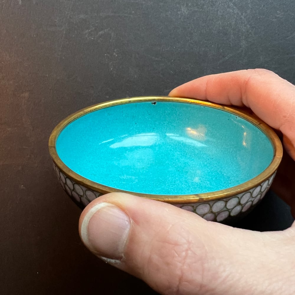 Image of Käthe Ruckenbrod Cloisonné Lidded Box with Turquoise Interior