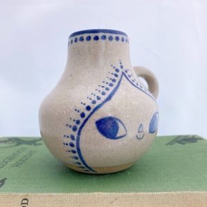 Image of Classical pot 2