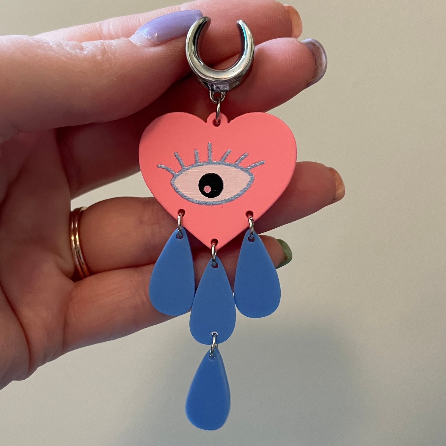 Image of All Seeing Eye Heart Saddle Dangles (sizes 2g-1 1/2)