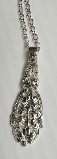 Image 2 of Vintage Sterling Silver Spoon Necklace - Oriental Lilies