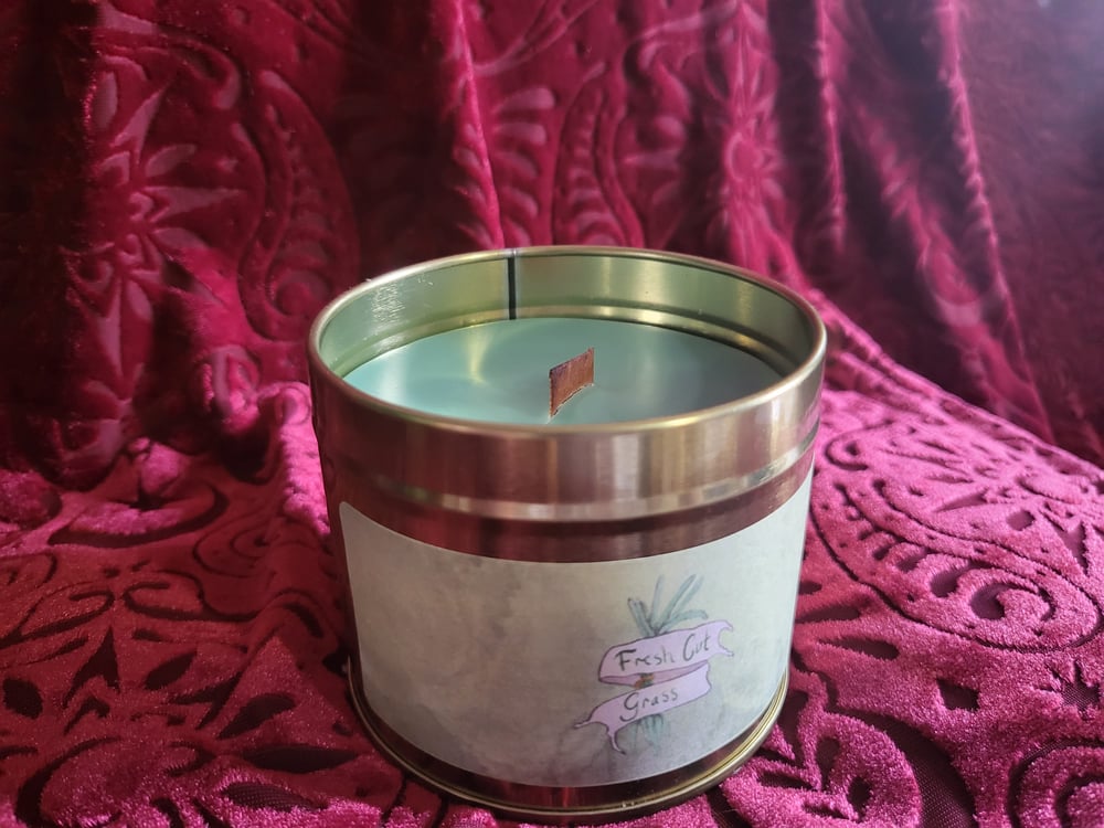 Image of Fresh Cut Grass - Candle Tin
