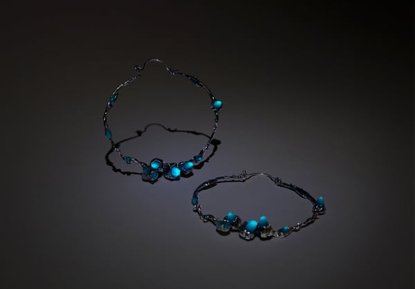 Image of NIGHT'S ATOLL : Photo-luminescent Hoop Earrings