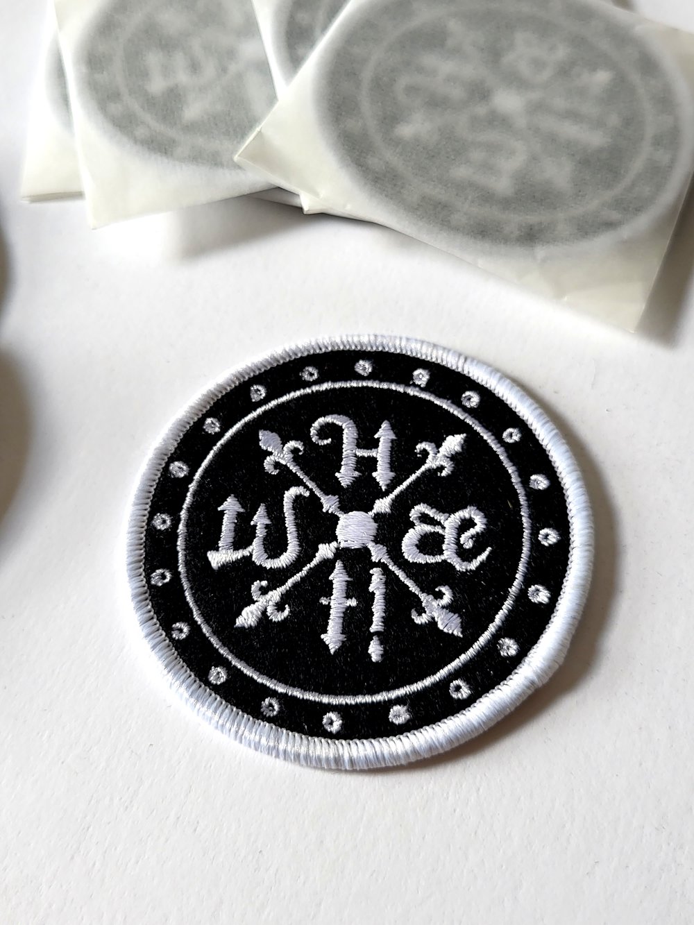 HWÆT! EMBROIDERED PATCH - IRON ON