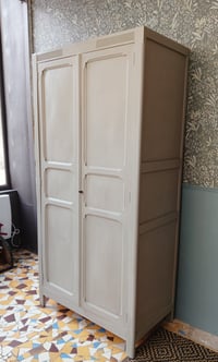 Image 5 of Armoire parisienne revisité en gris 