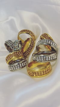 Image 3 of ROMANCE 
