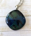 Dark Sparkling Dichroic