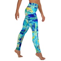 Image 3 of "Prism" Yoga Leggings