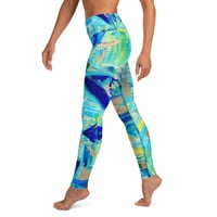 Image 4 of "Prism" Yoga Leggings